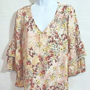 Cream and Pink Flutter Sleeve Ruffled Blouse